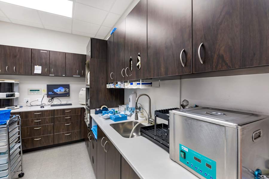 Office room with conference desk and chairs at Glen Perio in Glenview, IL.